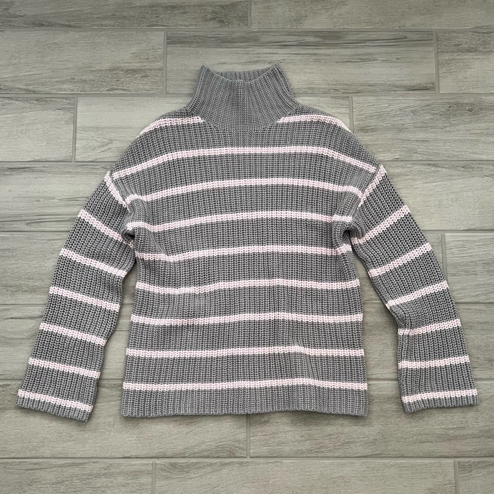 Caslon Cable Knit Turtle Neck Sweater Pink Gray